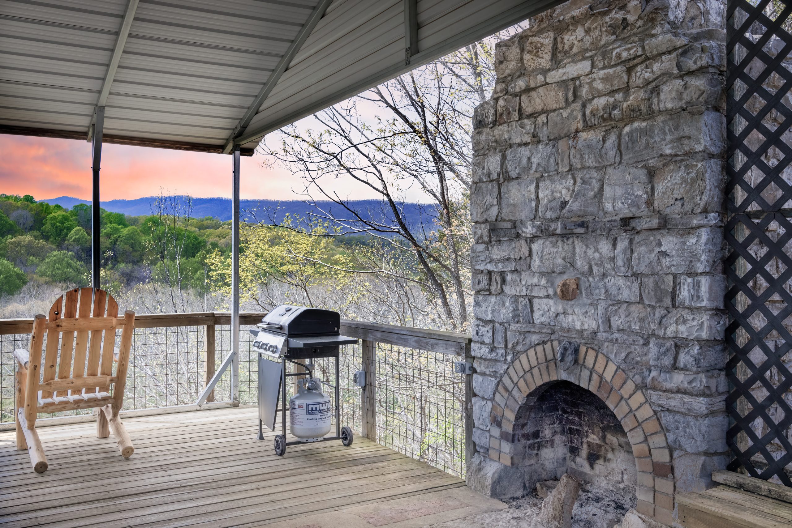Glamping-Near-Shenandoah-scaled